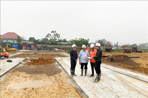 Đẩy nhanh tiến độ thi công dự án Đường dây và TBA 110kV Rịa, tỉnh Ninh Bình